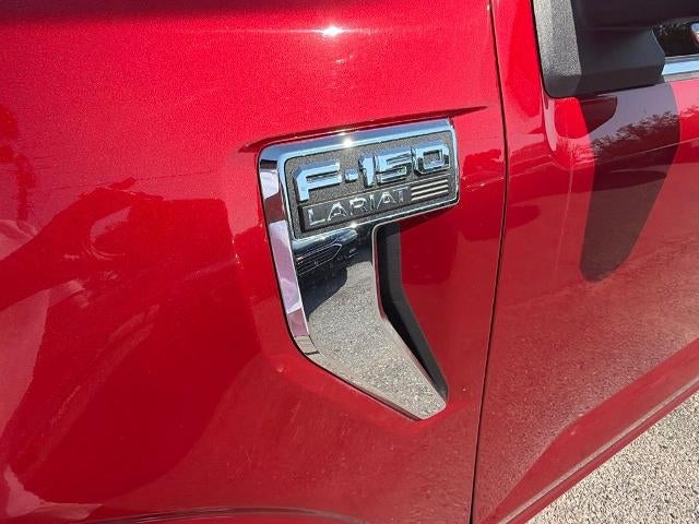 2022 Ford F-150 LARIAT 4WD SuperCrew 5.5' Box