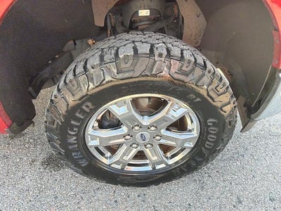 2022 Ford F-150 LARIAT 4WD SuperCrew 5.5' Box