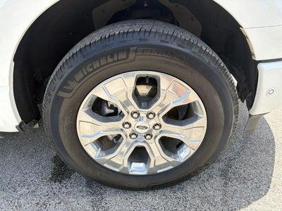 2022 Ford F-150 Platinum 4WD SuperCrew 5.5' Box