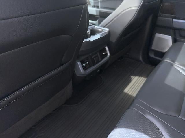 2023 Ford F-150 LARIAT 4WD SuperCrew 5.5' Box