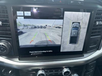 2023 Ford F-150 LARIAT 4WD SuperCrew 5.5' Box