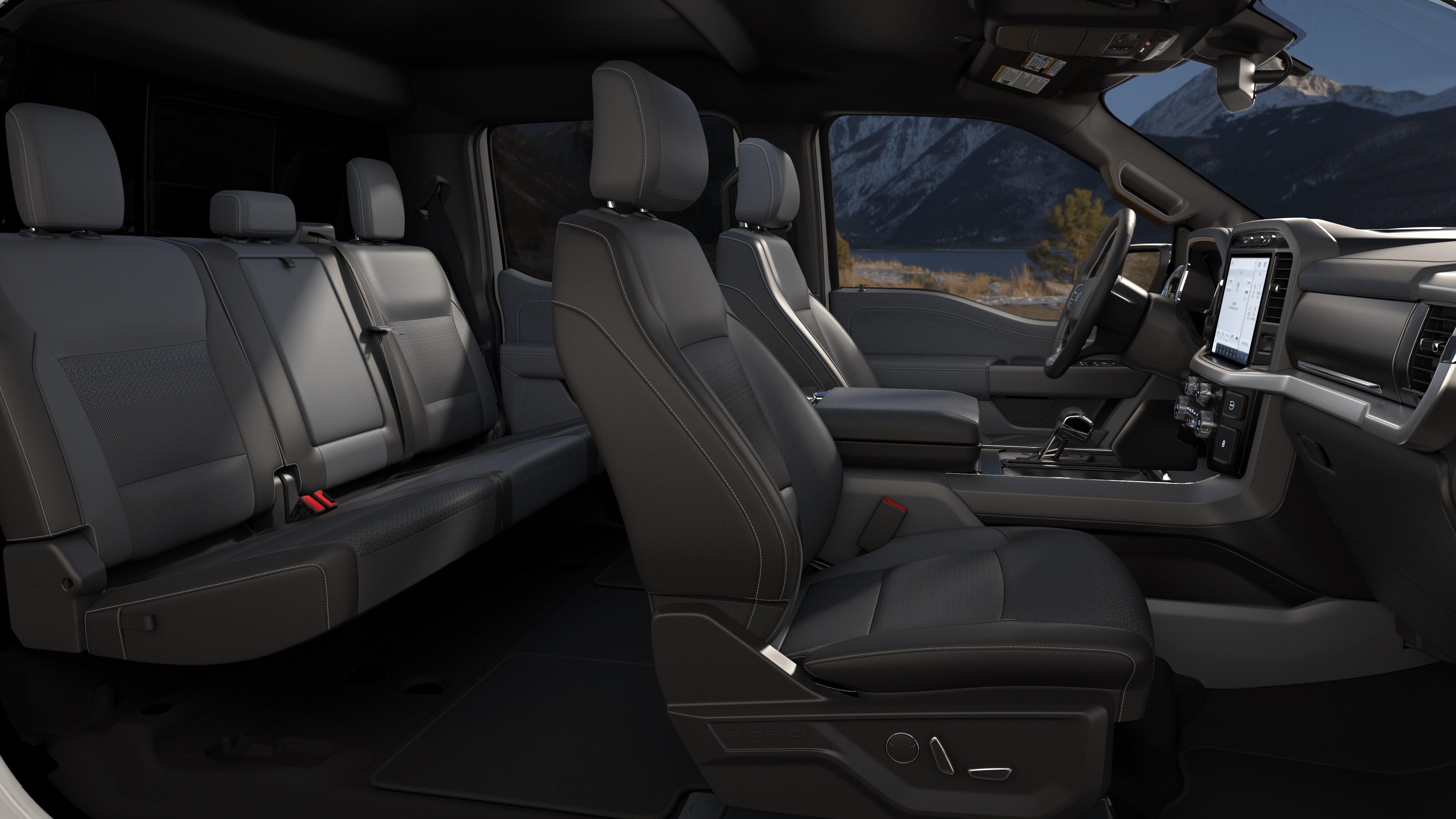 2021 Ford F-150 LARIAT 4WD SuperCrew 5.5' Box