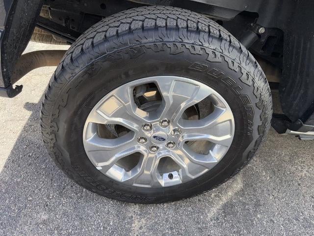 2022 Ford F-150 Platinum 4WD SuperCrew 5.5' Box