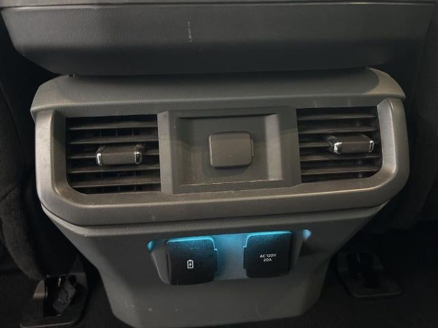 2025 Ford F-150 XLT 4WD SuperCrew 5.5' Box