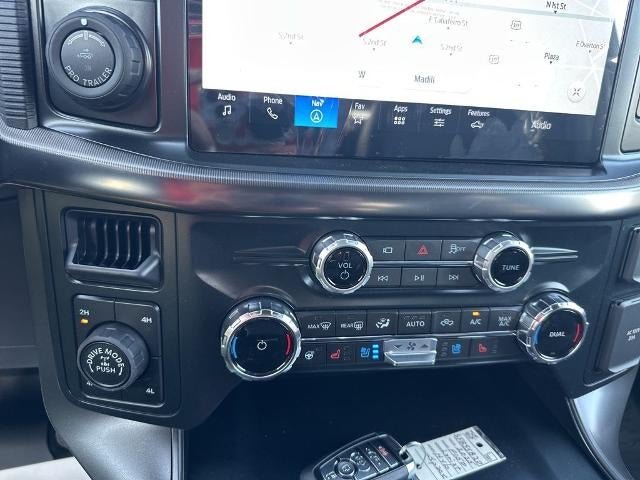 2025 Ford F-150 LARIAT 4WD SuperCrew 5.5' Box