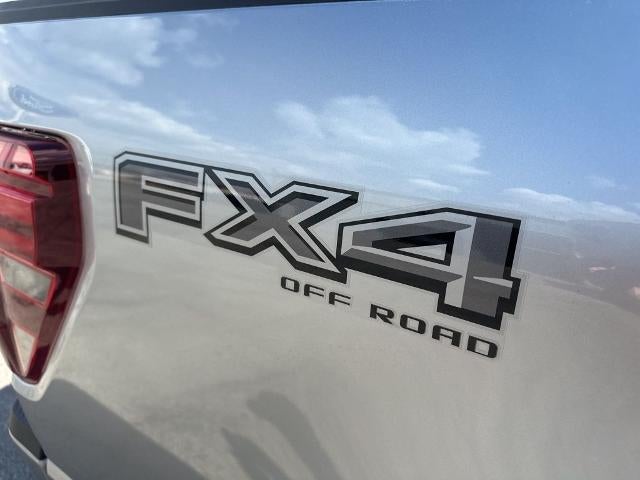 2025 Ford F-150 LARIAT 4WD SuperCrew 5.5' Box