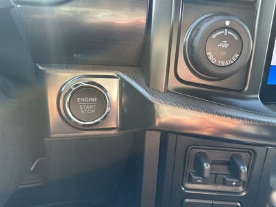 2025 Ford F-150 LARIAT 4WD SuperCrew 5.5' Box