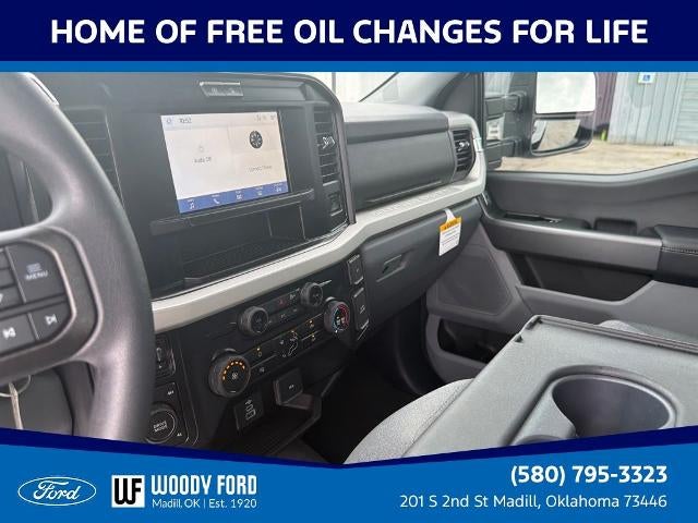 2026 Ford Super Duty F-350 DRW XLT 4WD Reg Cab 8' Box