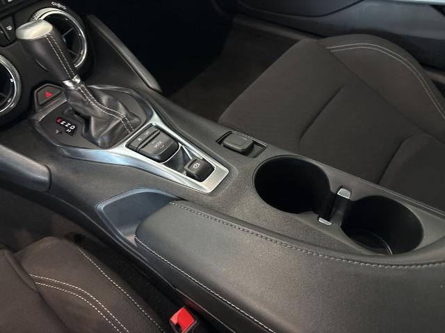 2023 Chevrolet Camaro 2dr Convertible 1LT