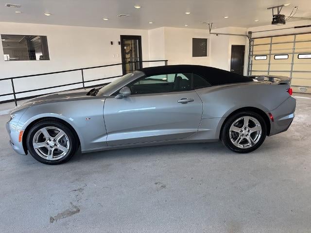 2023 Chevrolet Camaro 2dr Convertible 1LT