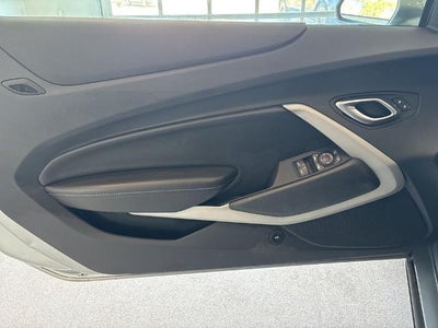 2023 Chevrolet Camaro 2dr Convertible 1LT