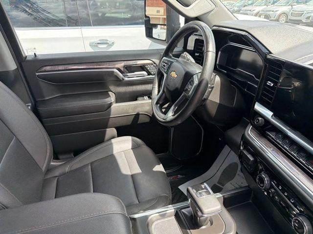 2024 Chevrolet Silverado 1500 Crew Cab Standard Box 4-Wheel Drive LTZ