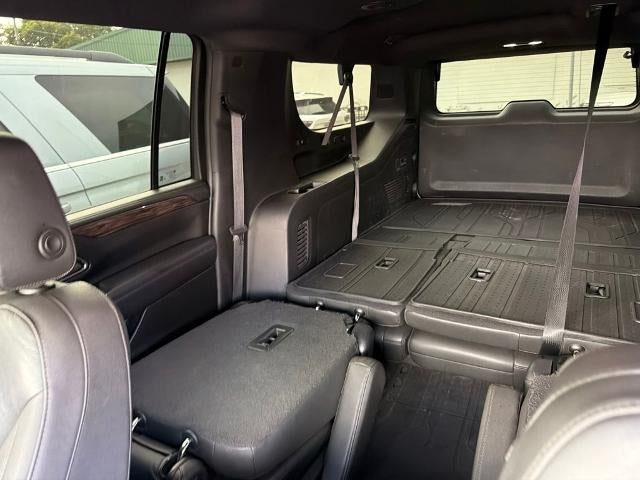 2023 Chevrolet Suburban 2WD LT
