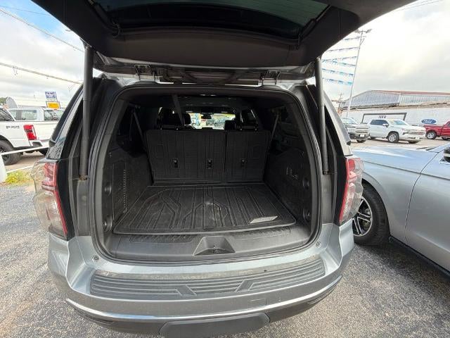 2023 Chevrolet Suburban 2WD LT