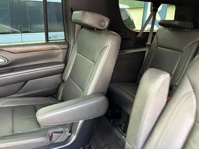 2023 Chevrolet Suburban 2WD LT