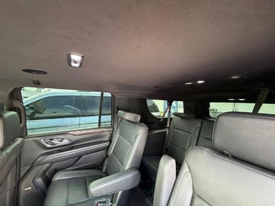 2023 Chevrolet Suburban 2WD LT