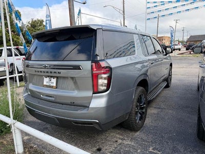 2023 Chevrolet Suburban 2WD LT