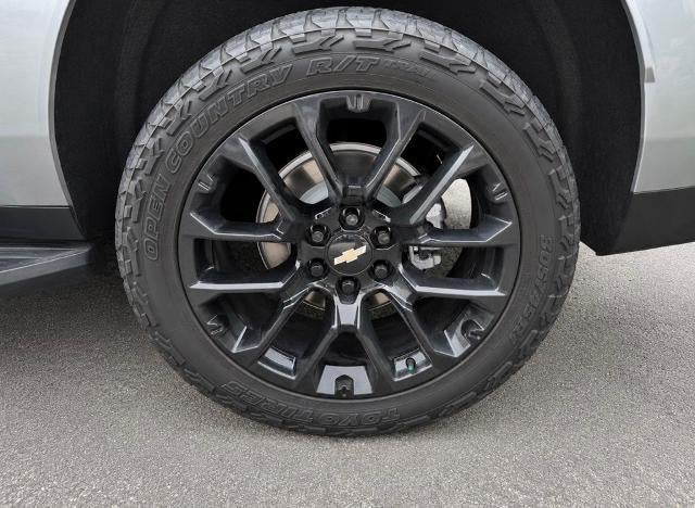2023 Chevrolet Suburban 2WD LT