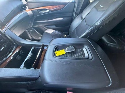 2017 Cadillac Escalade ESV RWD Premium Luxury