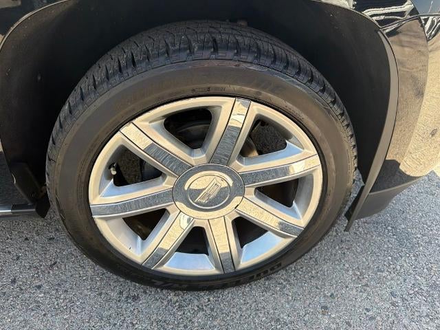 2017 Cadillac Escalade ESV RWD Premium Luxury