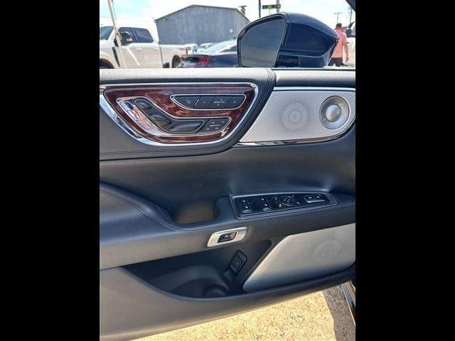 2017 Lincoln Continental Reserve AWD