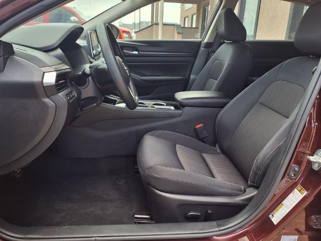 2024 Nissan Altima 2.5 SV Sedan