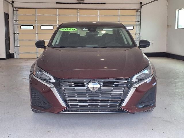 2024 Nissan Altima 2.5 SV Sedan