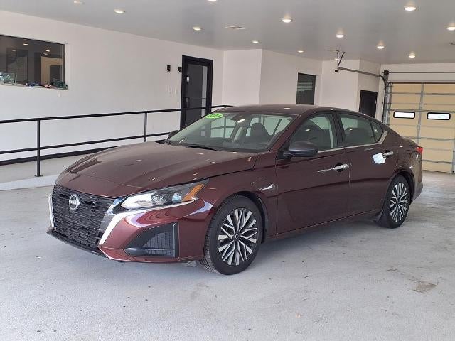 2024 Nissan Altima 2.5 SV Sedan
