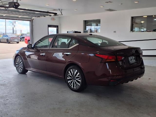 2024 Nissan Altima 2.5 SV Sedan