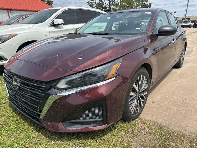 2024 Nissan Altima 2.5 SV Sedan