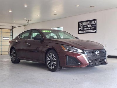 2024 Nissan Altima 2.5 SV Sedan