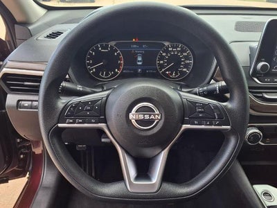 2024 Nissan Altima 2.5 SV Sedan