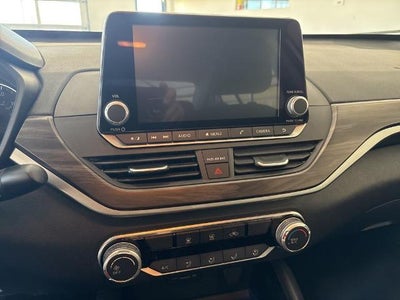 2024 Nissan Altima 2.5 SV Sedan