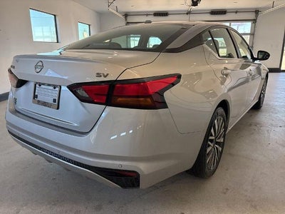 2024 Nissan Altima 2.5 SV Sedan