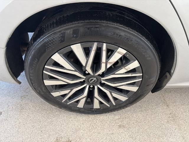 2024 Nissan Altima 2.5 SV Sedan