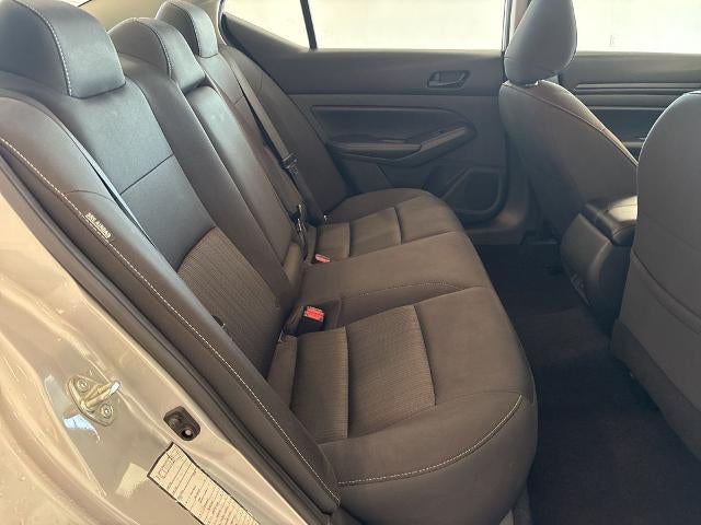 2024 Nissan Altima 2.5 SV Sedan