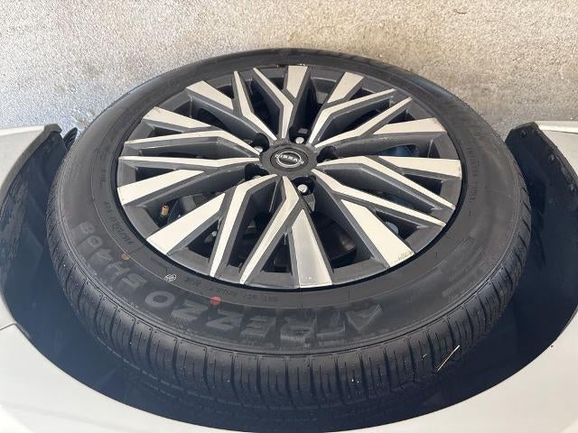 2024 Nissan Altima 2.5 SV Sedan