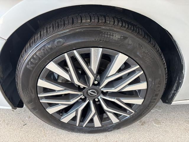 2024 Nissan Altima 2.5 SV Sedan