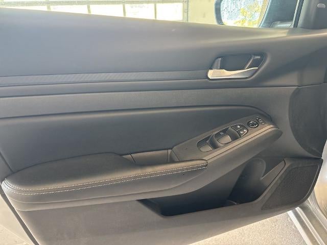 2024 Nissan Altima 2.5 SV Sedan