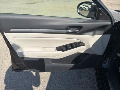 2024 Nissan Altima 2.5 SL AWD Sedan