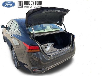 2024 Nissan Altima 2.5 SL AWD Sedan