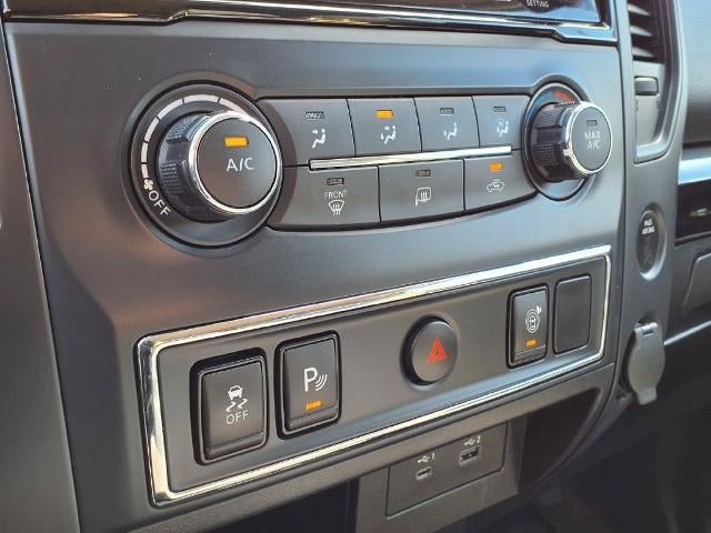 2022 Nissan Titan 4x2 Crew Cab SV