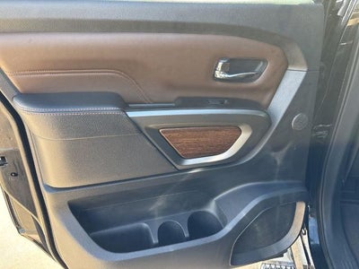 2016 Nissan Titan XD 4WD Crew Cab Platinum Reserve Diesel