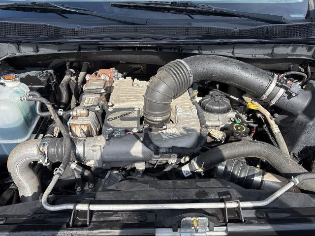 2016 Nissan Titan XD 4WD Crew Cab Platinum Reserve Diesel