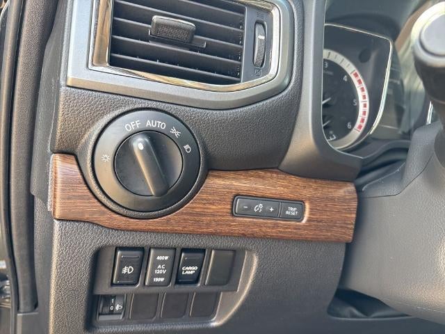 2016 Nissan Titan XD 4WD Crew Cab Platinum Reserve Diesel