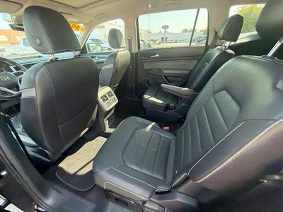 2023 Volkswagen Atlas 3.6L V6 SEL Premium R-Line 4MOTION