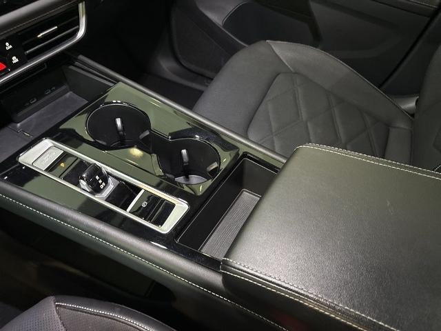 2024 Volkswagen Atlas 2.0T SE w/Technology 4MOTION