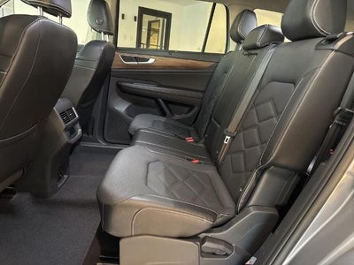 2024 Volkswagen Atlas 2.0T SE w/Technology 4MOTION