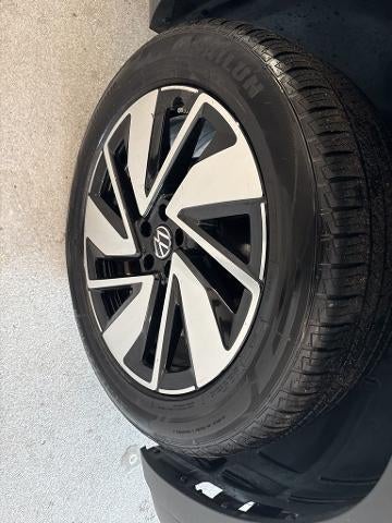 2024 Volkswagen Atlas 2.0T SE w/Technology 4MOTION