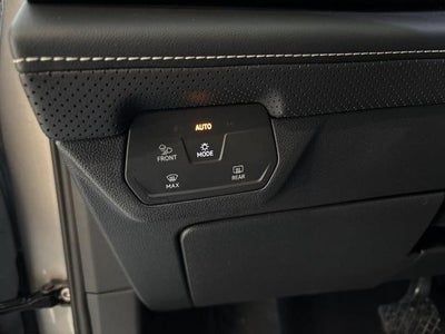 2024 Volkswagen Atlas 2.0T SE w/Technology 4MOTION